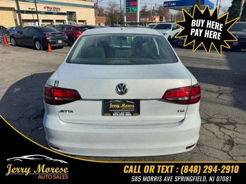 2017 Volkswagen A6 Jetta - Image 4 of 12