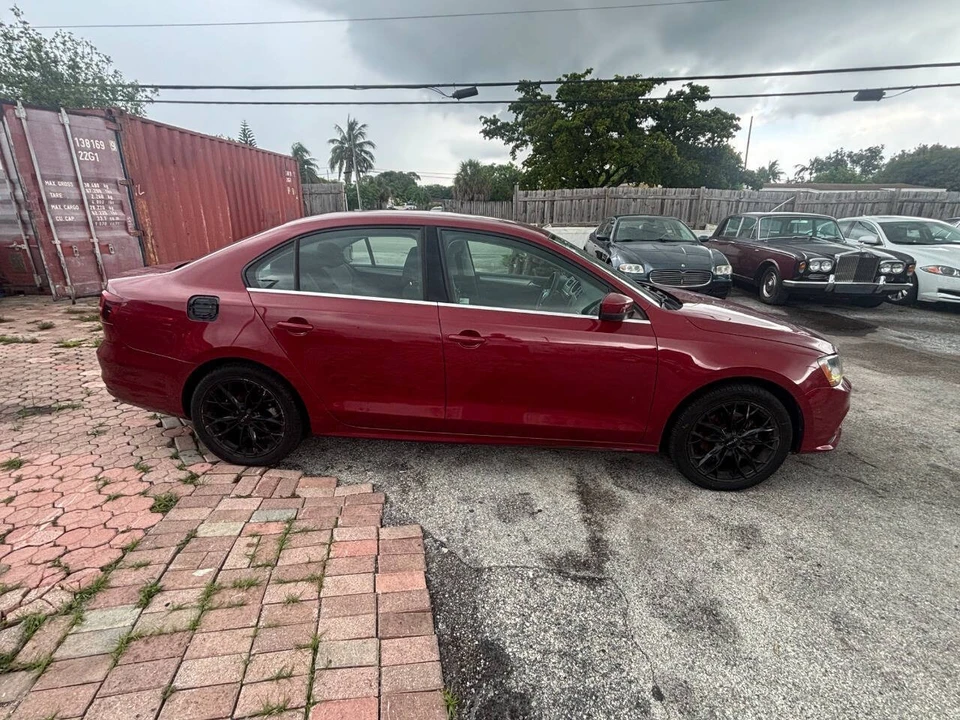 2017 Volkswagen A6 Jetta - Image 3 of 7