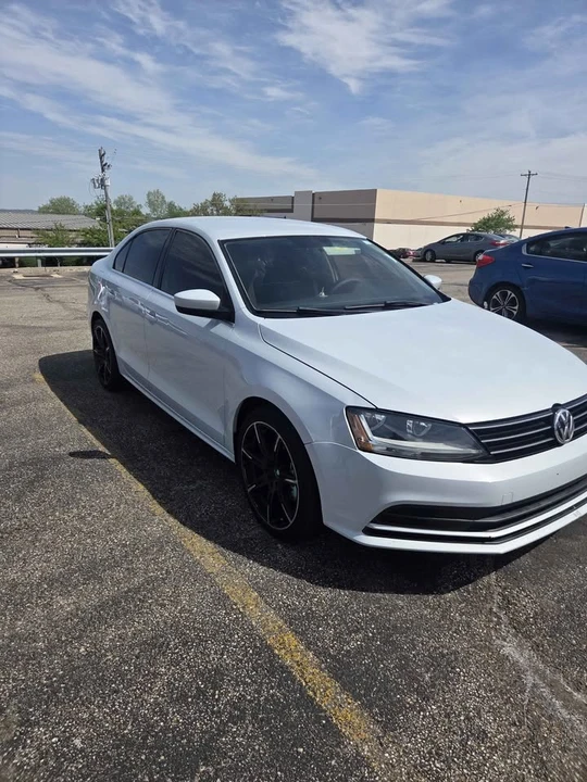 2017 Volkswagen A6 Jetta - Image 4 of 7