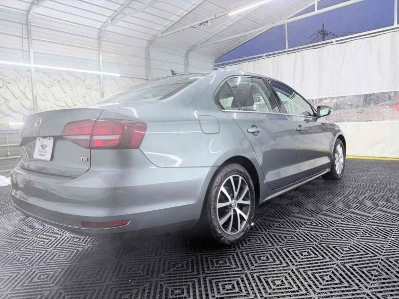 2017 Volkswagen A6 Jetta - Image 7 of 12