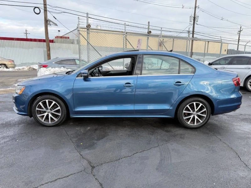 2017 Volkswagen A6 Jetta - Image 3 of 12