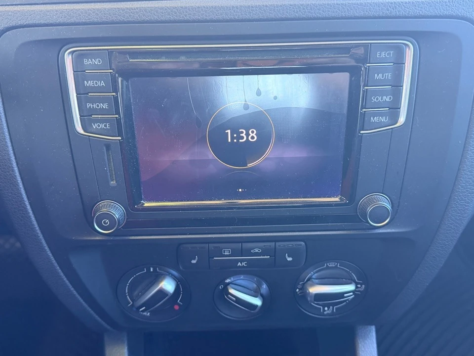 2017 Volkswagen A6 Jetta - Image 16 of 20