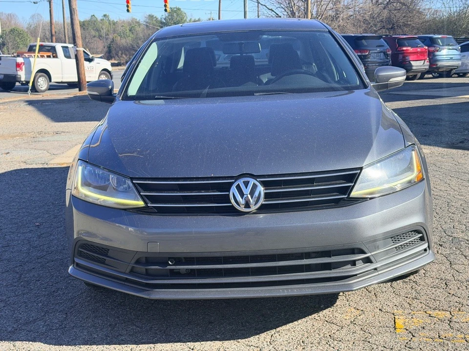 2017 Volkswagen A6 Jetta - Image 2 of 20