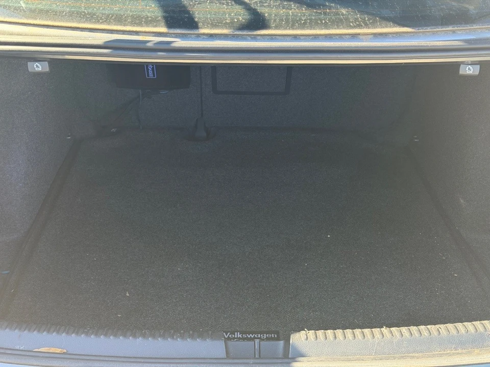 2017 Volkswagen A6 Jetta - Image 8 of 20