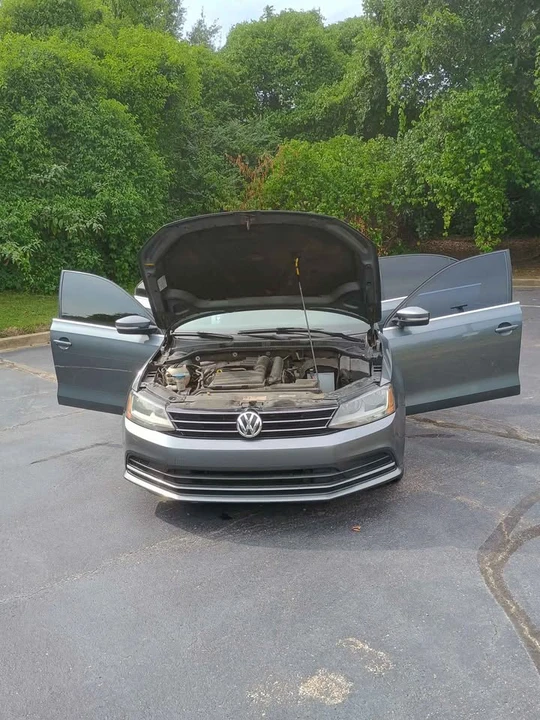 2017 Volkswagen A6 Jetta - Image 10 of 10