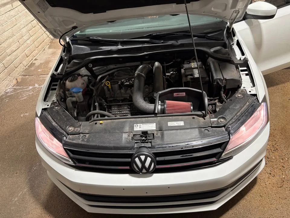2017 Volkswagen A6 Jetta - Image 5 of 17