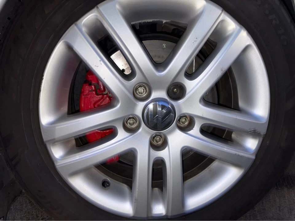 2017 Volkswagen A6 Jetta - Image 11 of 17
