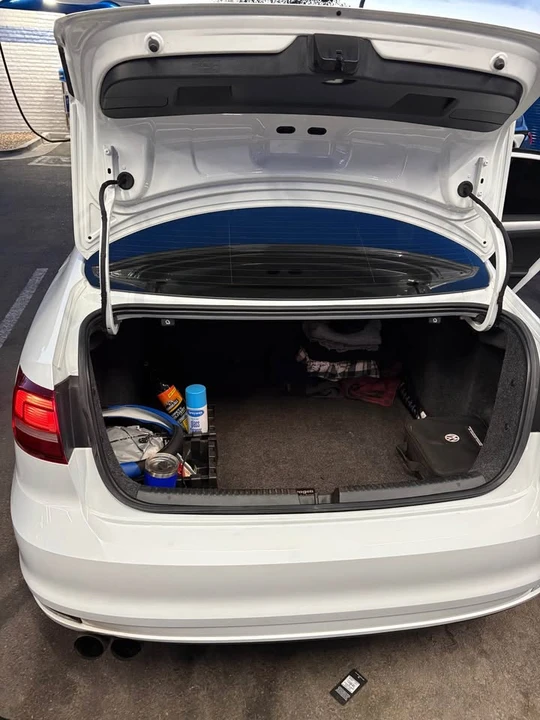 2017 Volkswagen A6 Jetta - Image 6 of 17