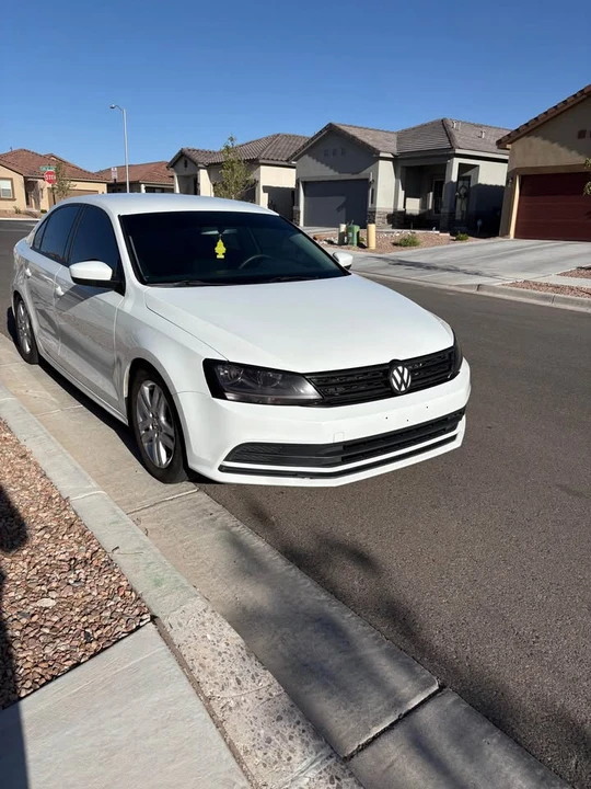 2017 Volkswagen A6 Jetta - Image 3 of 17