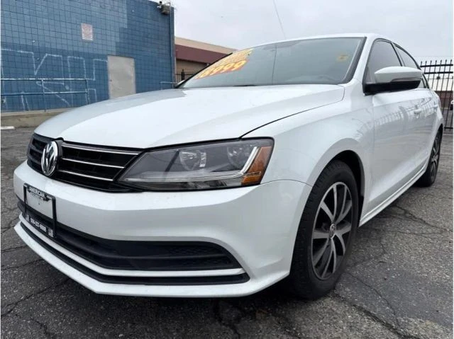 2017 Volkswagen A6 Jetta - Image 6 of 13