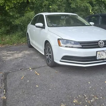 2017 Volkswagen Jetta · 1.4T SE Sedan 4D