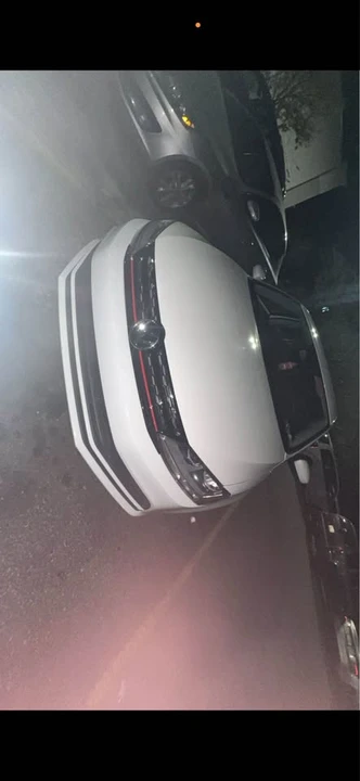 2017 Volkswagen A6 Jetta - Image 2 of 6