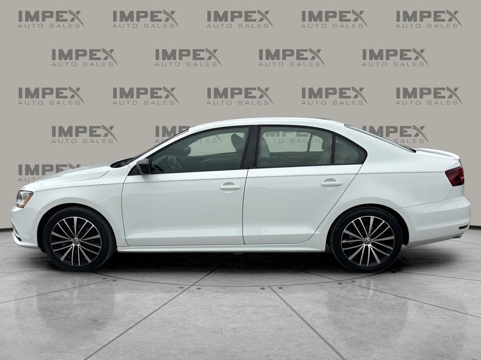 2017 Volkswagen A6 Jetta - Image 2 of 12