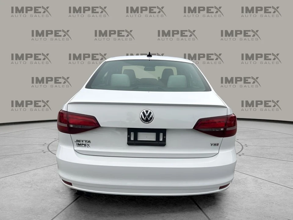 2017 Volkswagen A6 Jetta - Image 4 of 12