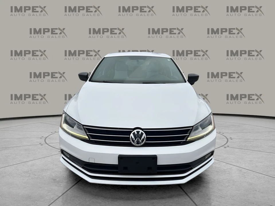 2017 Volkswagen A6 Jetta - Image 8 of 12