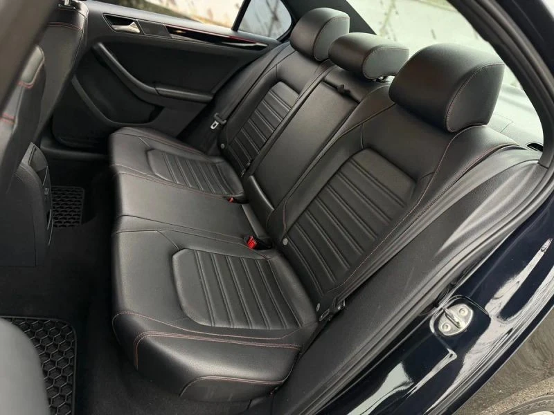 2017 Volkswagen A6 Jetta - Image 12 of 12
