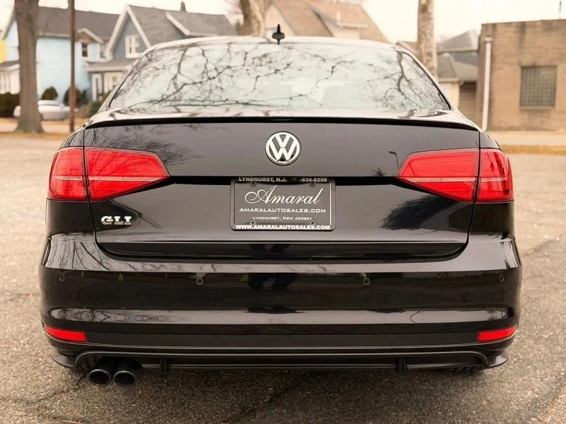 2017 Volkswagen A6 Jetta - Image 9 of 12