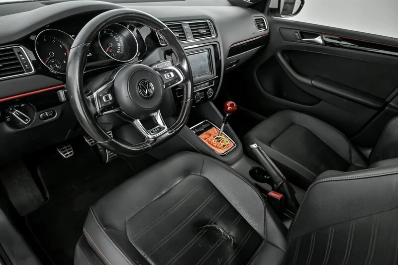 2017 Volkswagen A6 Jetta - Image 18 of 21