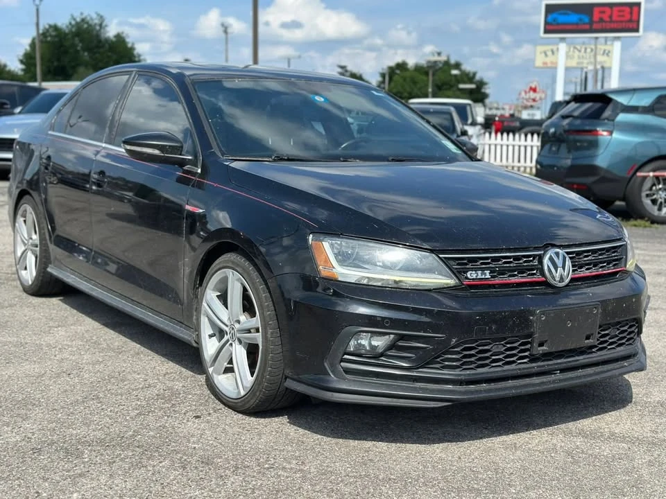 2017 Volkswagen A6 Jetta - Image 4 of 20