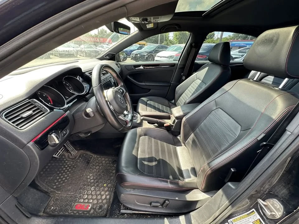 2017 Volkswagen A6 Jetta - Image 10 of 20