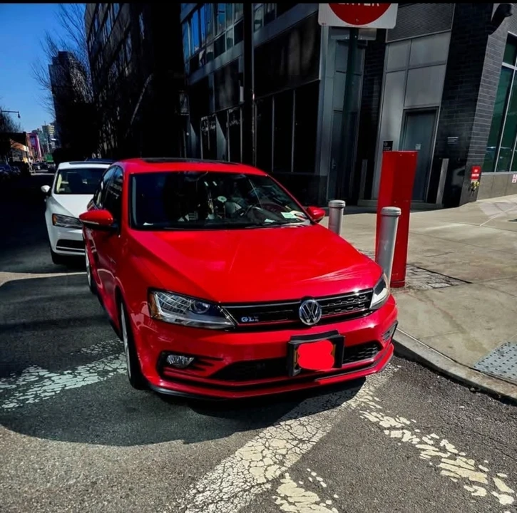 2017 Volkswagen A6 Jetta - Image 2 of 4