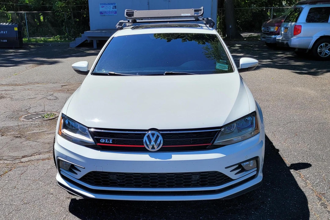 2017 Volkswagen A6 Jetta - Image 2 of 31
