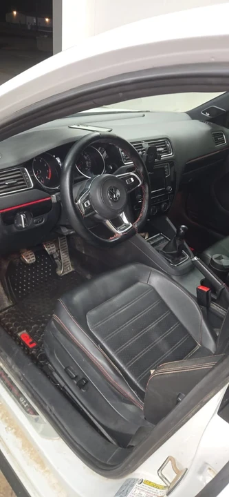 2017 Volkswagen A6 Jetta - Image 6 of 14
