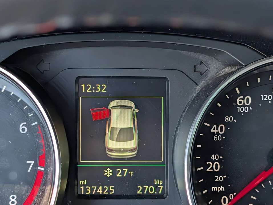 2017 Volkswagen A6 Jetta - Image 13 of 14