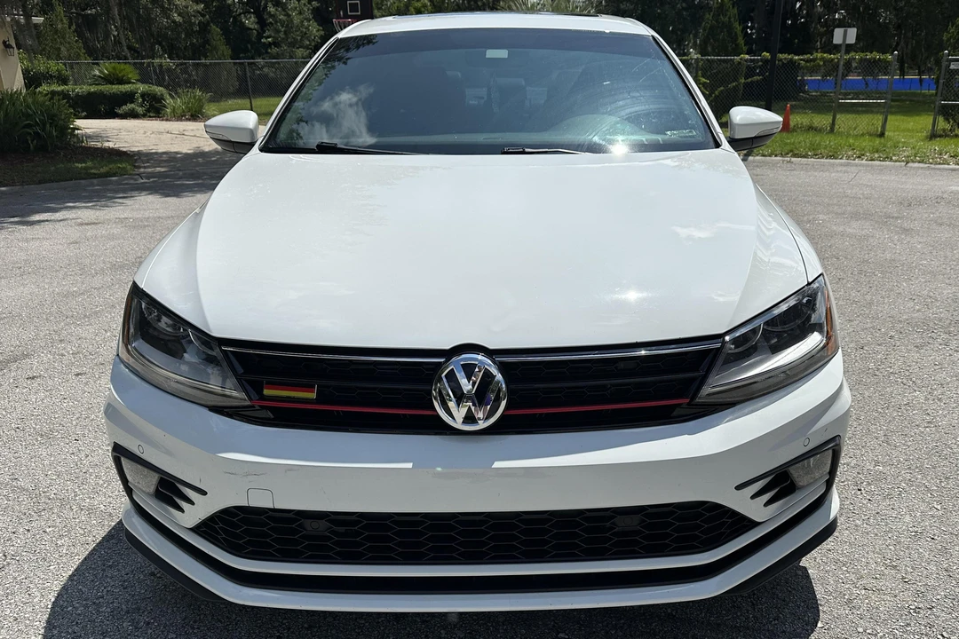 2017 Volkswagen A6 Jetta - Image 2 of 31