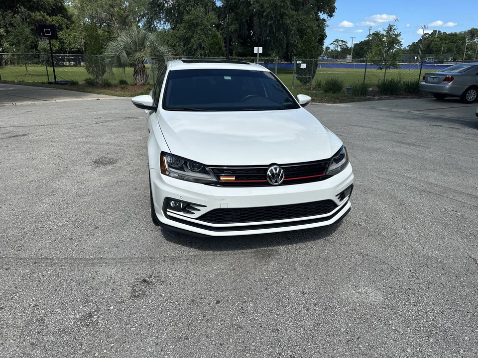 2017 Volkswagen A6 Jetta - Image 25 of 31