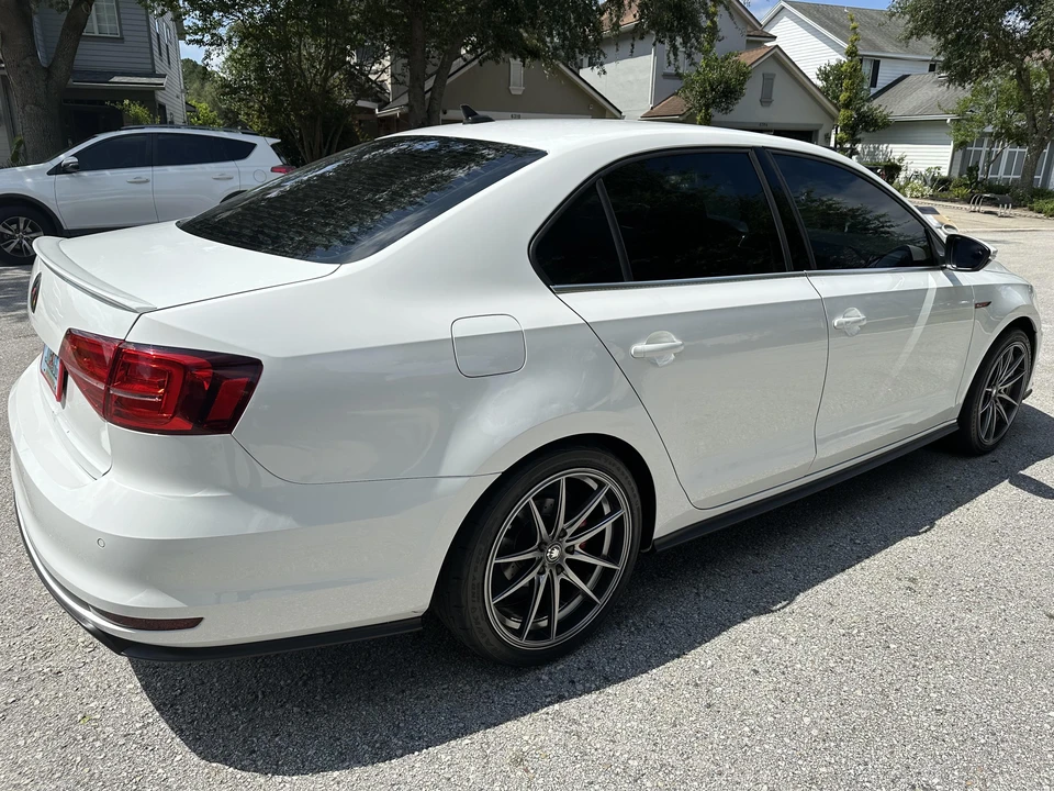 2017 Volkswagen A6 Jetta - Image 19 of 31