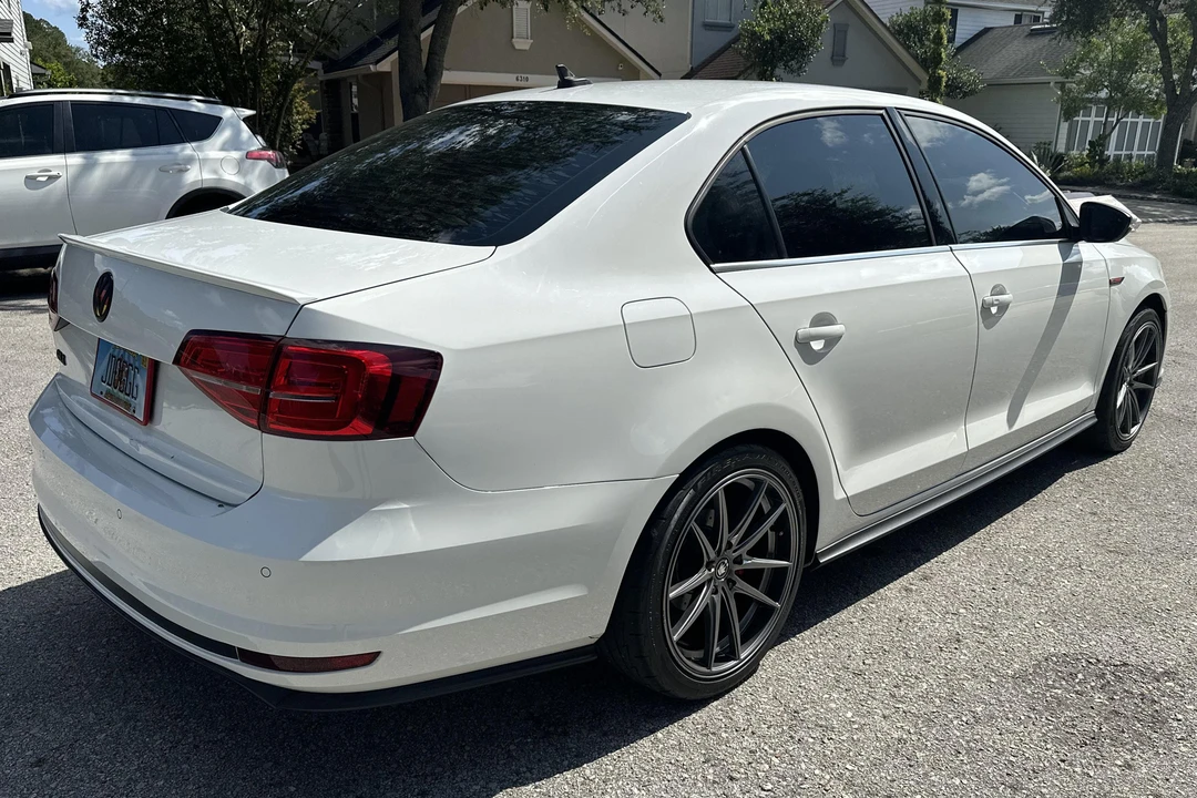 2017 Volkswagen A6 Jetta - Image 4 of 31
