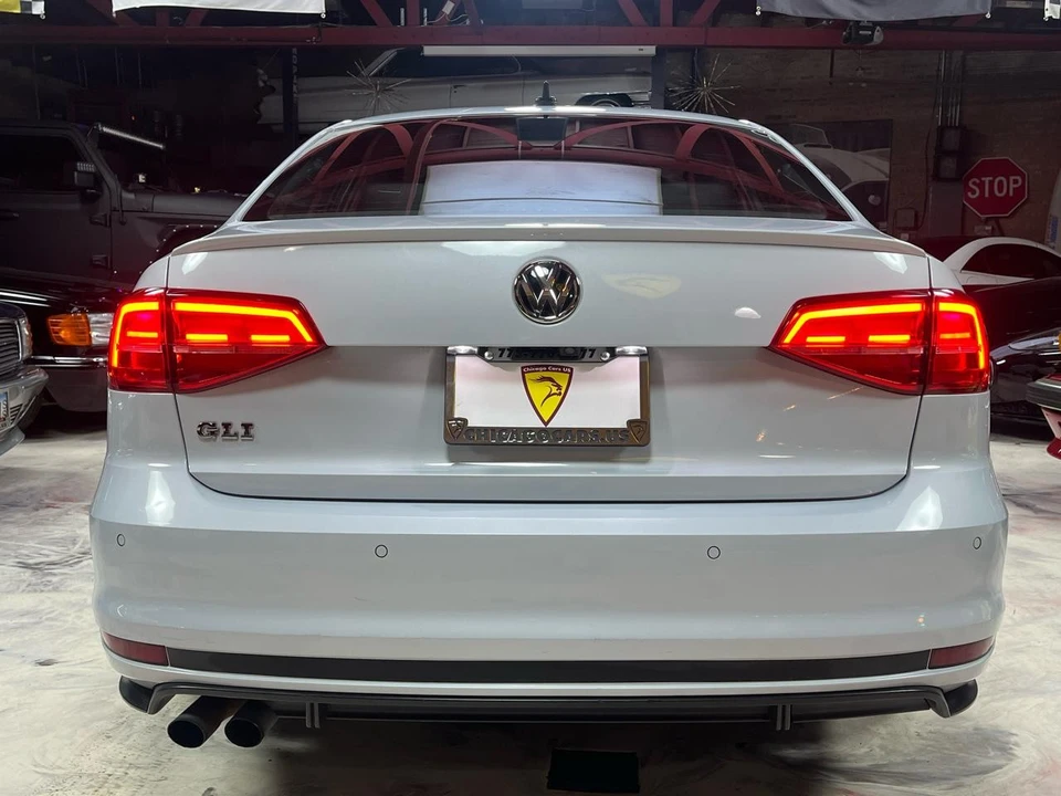 2017 Volkswagen A6 Jetta - Image 8 of 21