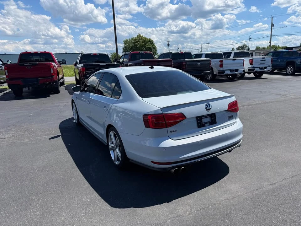 2017 Volkswagen A6 Jetta - Image 3 of 11