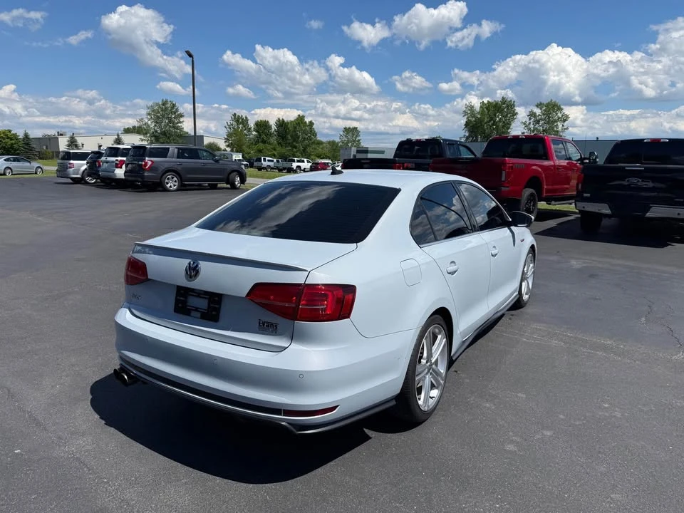 2017 Volkswagen A6 Jetta - Image 4 of 11