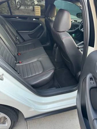 2017 Volkswagen A6 Jetta - Image 12 of 13