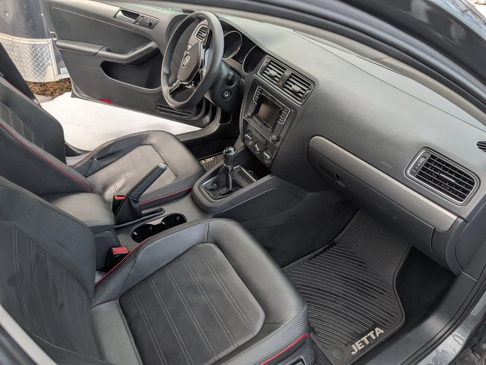 2017 Volkswagen A6 Jetta - Image 12 of 20