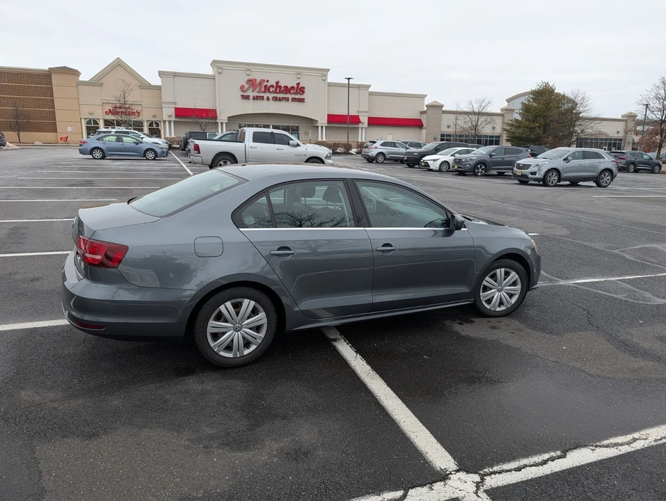 2017 Volkswagen A6 Jetta - Image 3 of 20