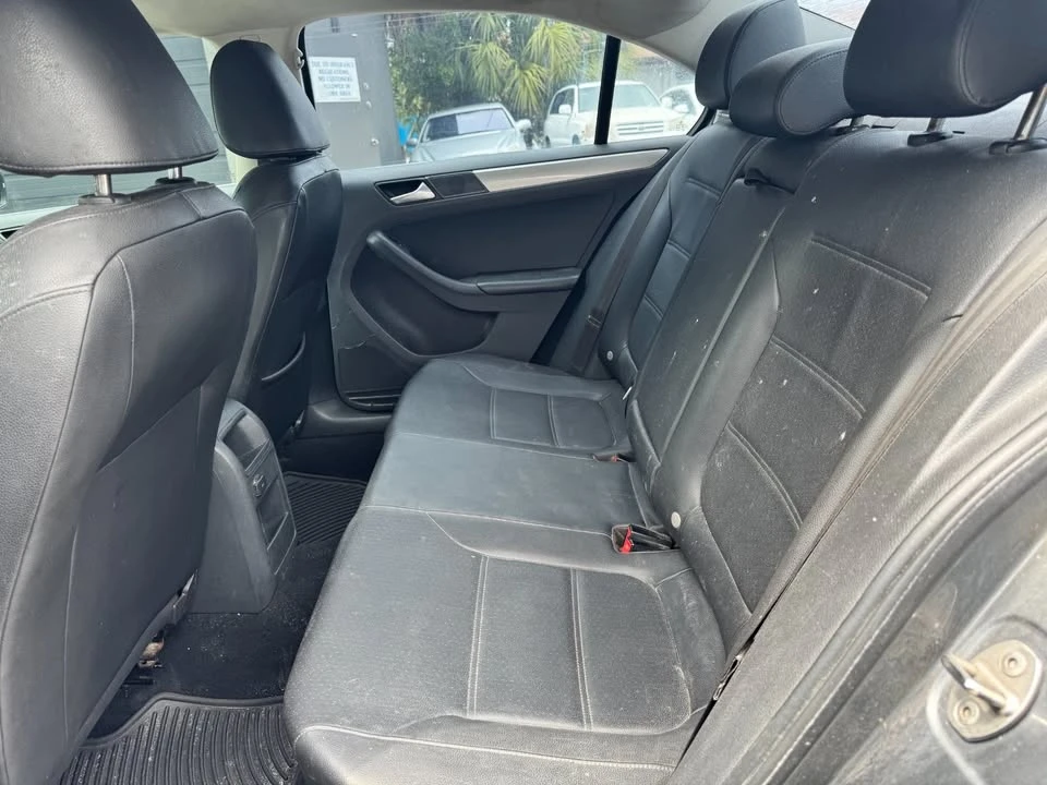 2017 Volkswagen A6 Jetta - Image 7 of 8