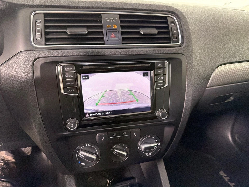 2017 Volkswagen A6 Jetta - Image 17 of 21