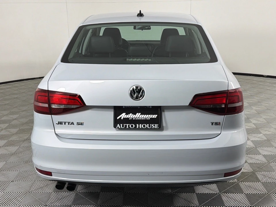 2017 Volkswagen A6 Jetta - Image 6 of 21