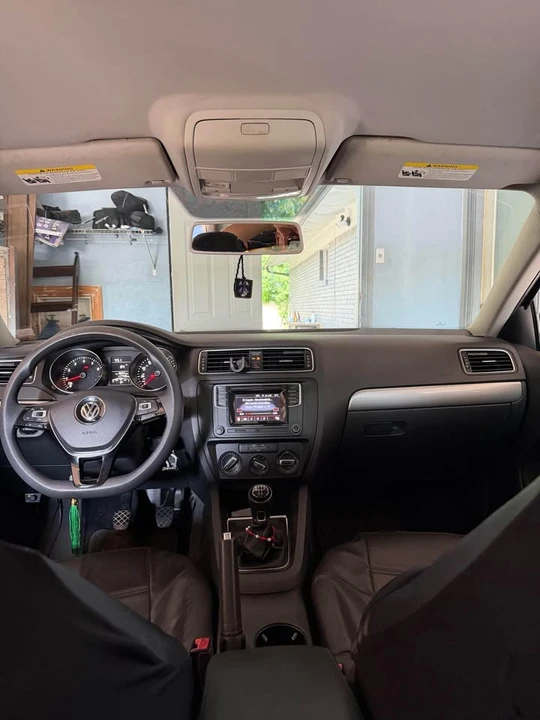 2017 Volkswagen A6 Jetta - Image 5 of 7