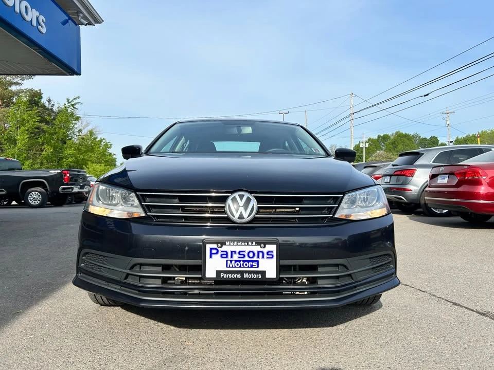 2017 Volkswagen A6 Jetta - Image 2 of 19