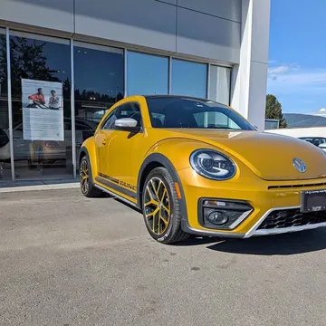 2017 Volkswagen New Beetle Dune