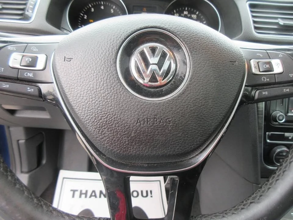 2017 Volkswagen Passat - Image 12 of 19