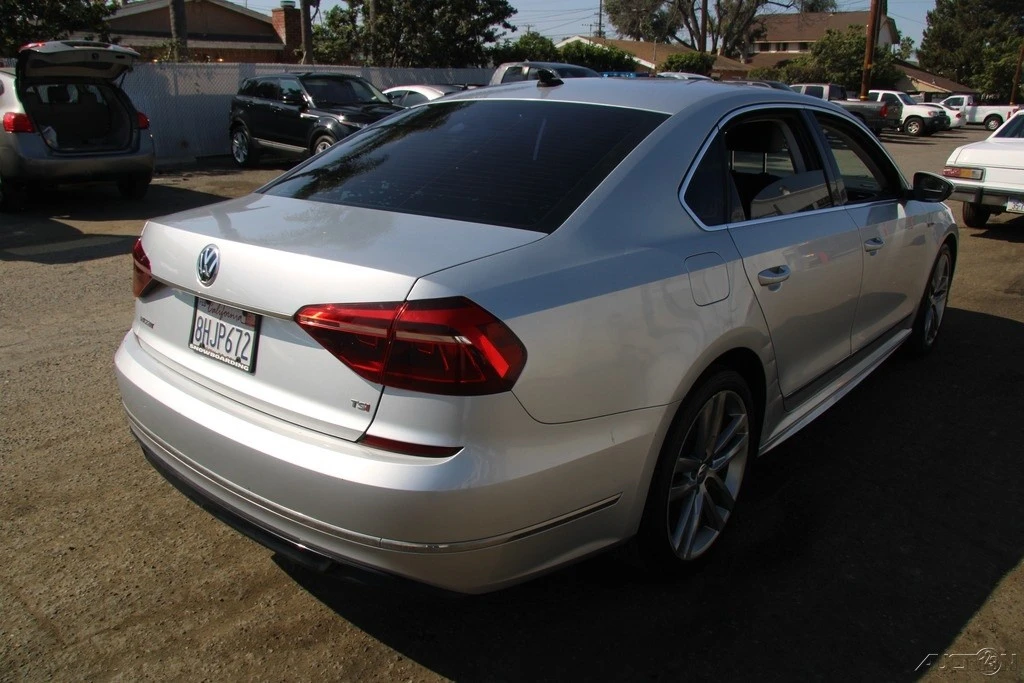 2017 Volkswagen Passat - Image 7 of 21