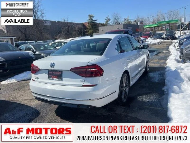2017 Volkswagen Passat - Image 8 of 12