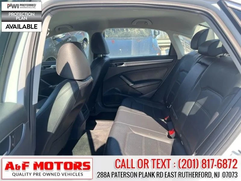 2017 Volkswagen Passat - Image 12 of 12