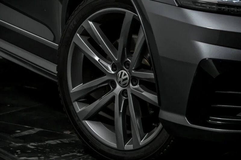 2017 Volkswagen Passat - Image 3 of 21