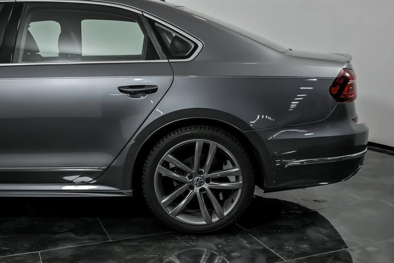 2017 Volkswagen Passat - Image 7 of 21